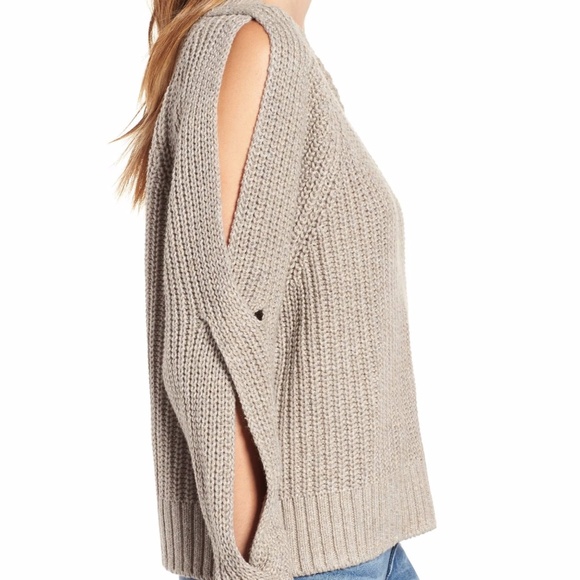 Leith Ribbed Cold Shoulder Sweater - Picture 2 of 8